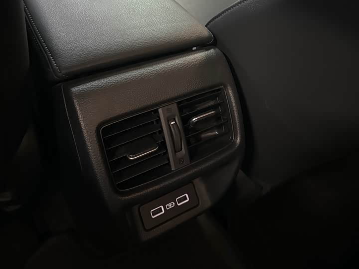 Фото 18 - Honda Integra