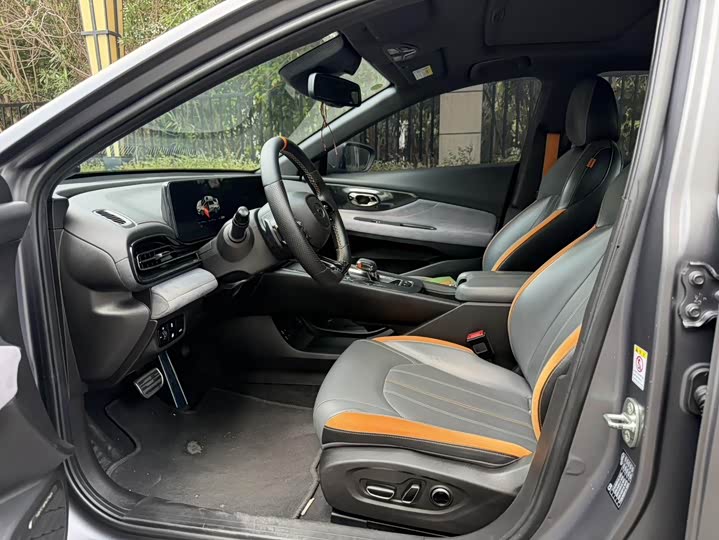 Фото 8 - GAC Trumpchi Empow R