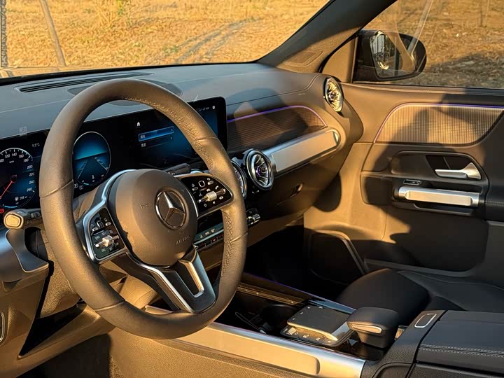 Фото 5 - Mercedes-Benz GLB-Class