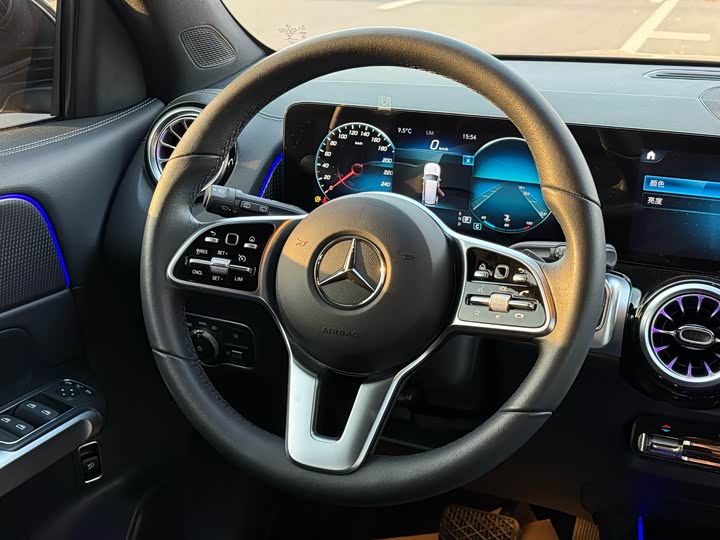 Фото 7 - Mercedes-Benz GLB-Class