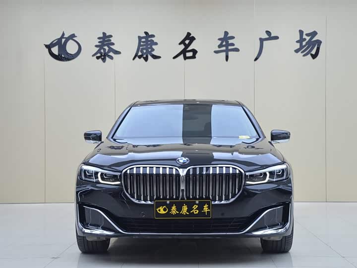 Фото 2 - BMW 7 Series