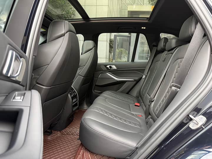 Фото 11 - BMW X5 M