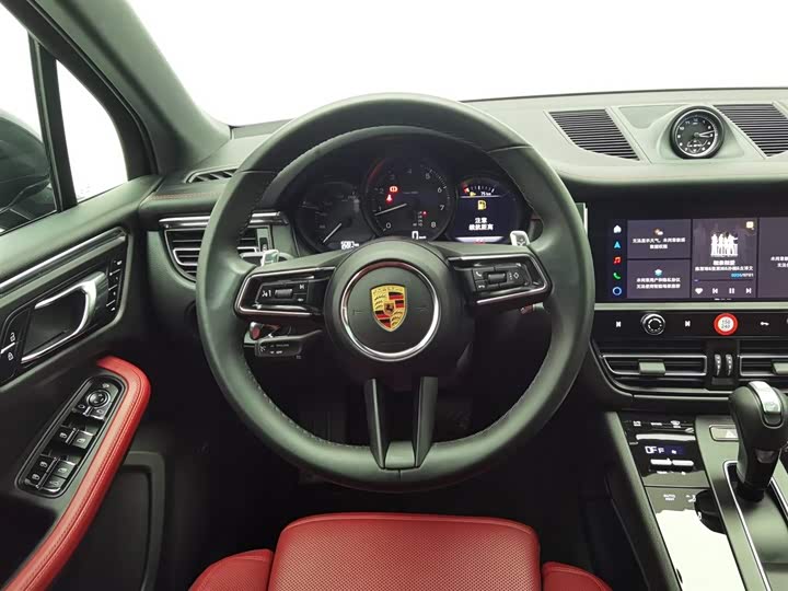 Фото 11 - Porsche Macan