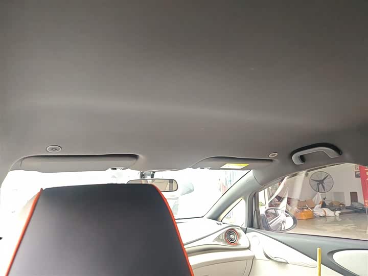 Фото 18 - BYD Dolphin