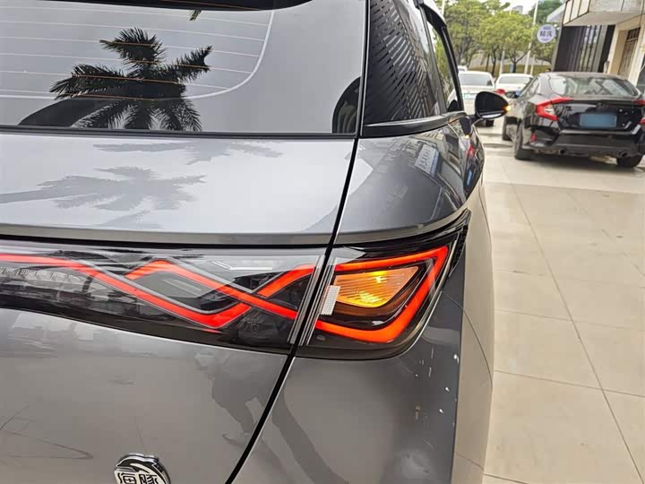 Фото 8 - BYD Dolphin