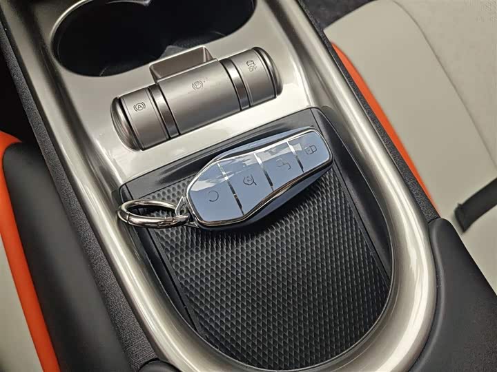 Фото 9 - BYD Dolphin