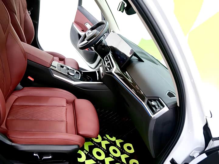 Фото 8 - BMW 3 Series