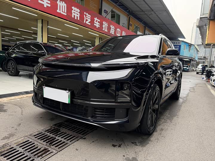 Фото 1 - LiXiang L8