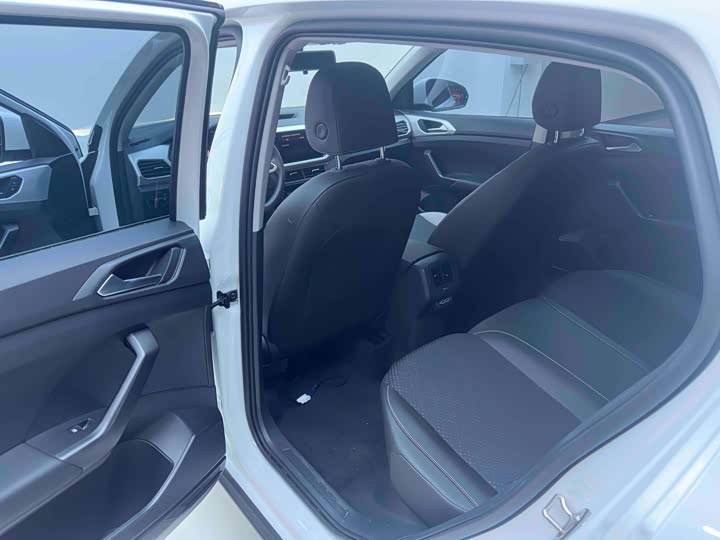 Фото 10 - Volkswagen Tacqua