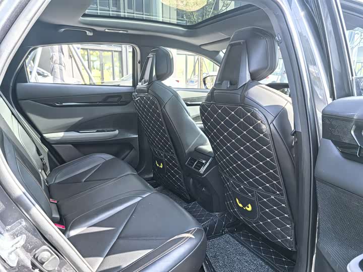 Фото 5 - Changan UNI-V