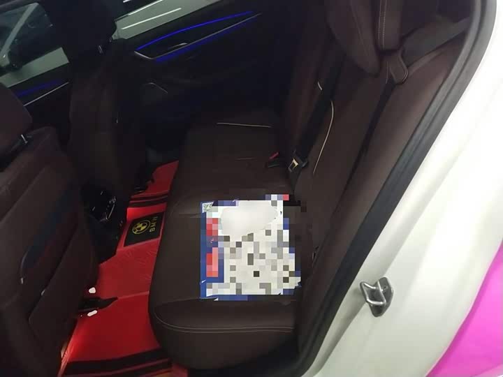 Фото 17 - BMW 5 Series