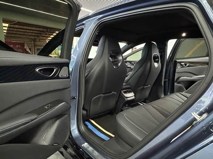 Фото 10 - BYD Seal