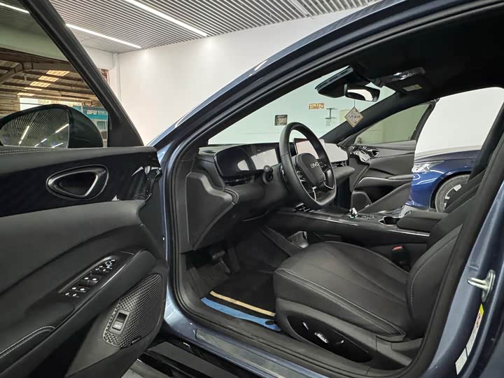 Фото 11 - BYD Seal