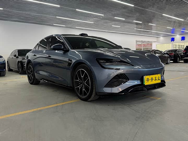 Фото 3 - BYD Seal