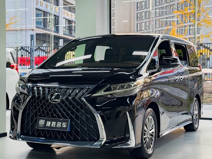 Фото 1 - Toyota Vellfire