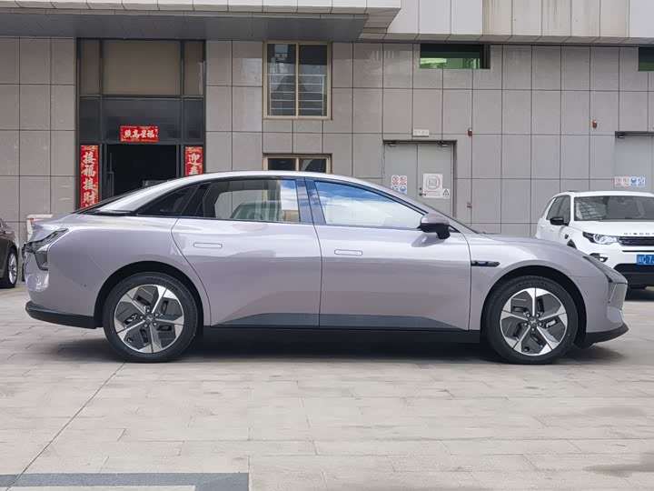 Фото 4 - XPeng Mona M03