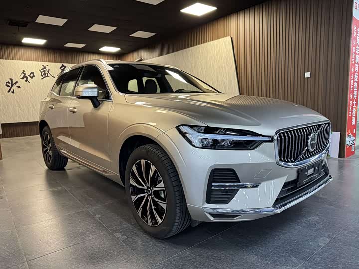 Фото 3 - Volvo XC60