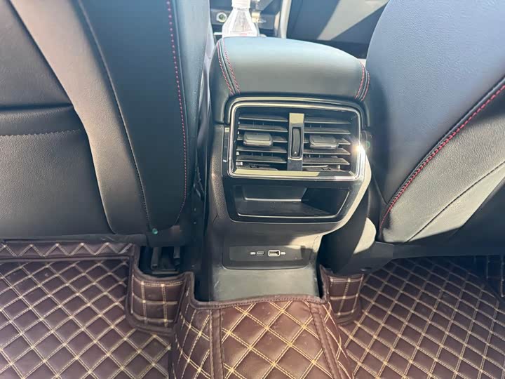 Фото 17 - Skoda Karoq