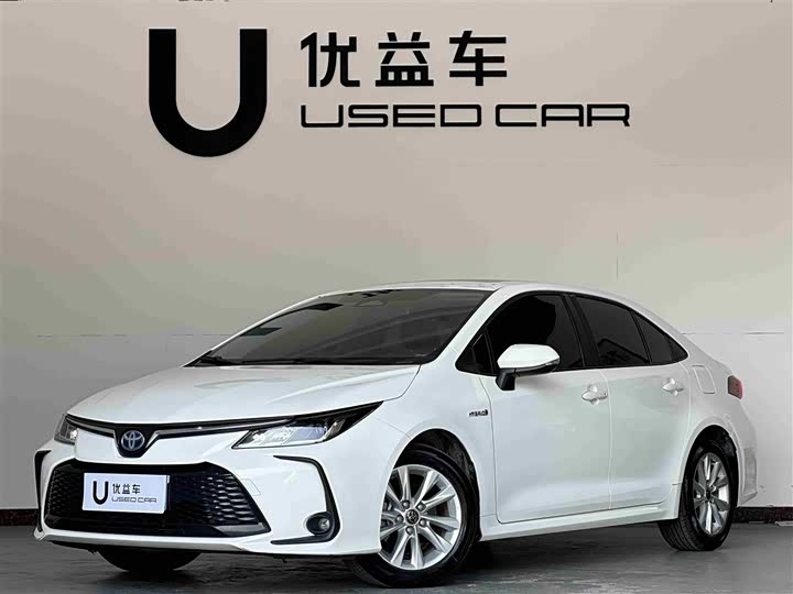 Фото 1 - Toyota Corolla