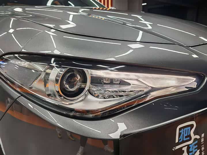 Фото 6 - Alfa Romeo Giulia