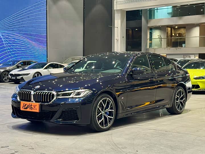 Фото 1 - BMW 5 Series