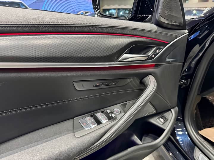 Фото 7 - BMW 5 Series