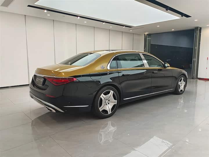 Фото 6 - Mercedes-Benz Maybach S-Class