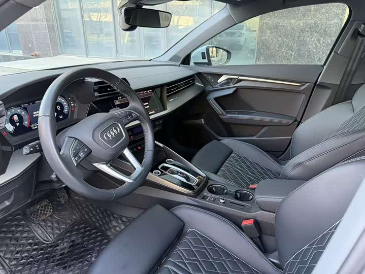 Фото 8 - Audi A3