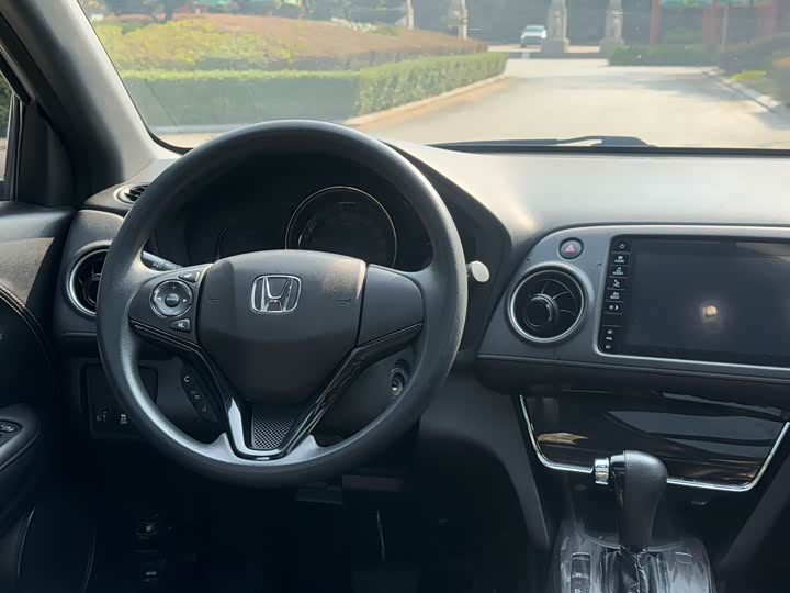 Фото 8 - Honda XR-V