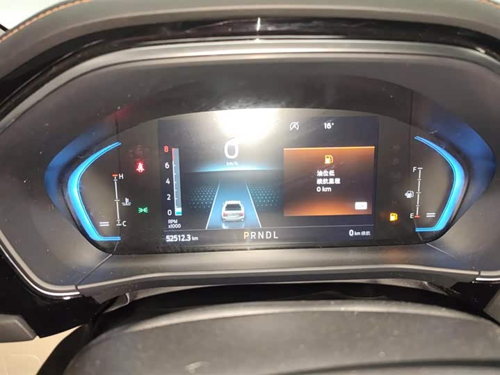 Фото 14 - Ford Focus