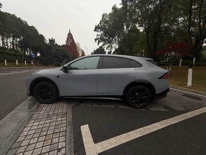 Фото 15 - XPeng G7