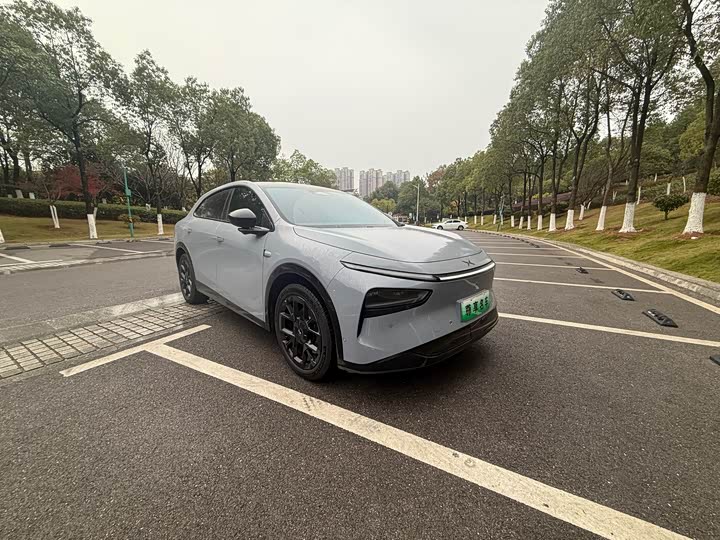 Фото 3 - XPeng G7