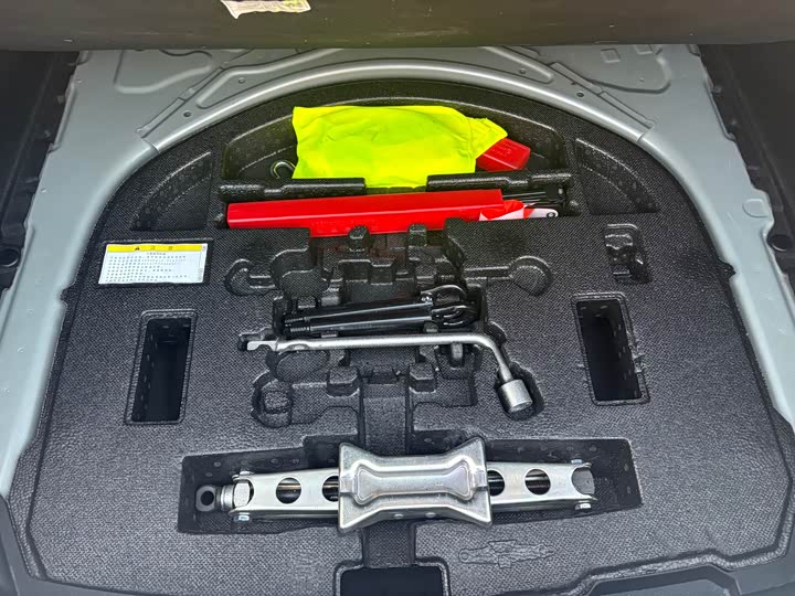 Фото 19 - Toyota Levin