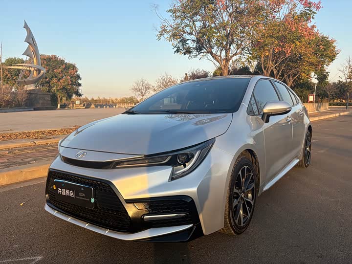 Фото 2 - Toyota Levin