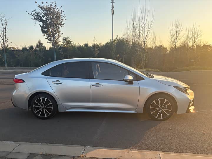 Фото 5 - Toyota Levin