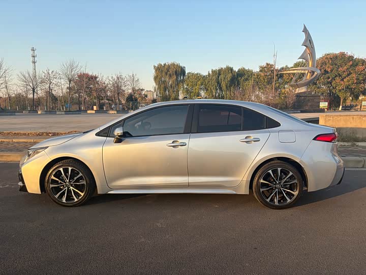 Фото 8 - Toyota Levin