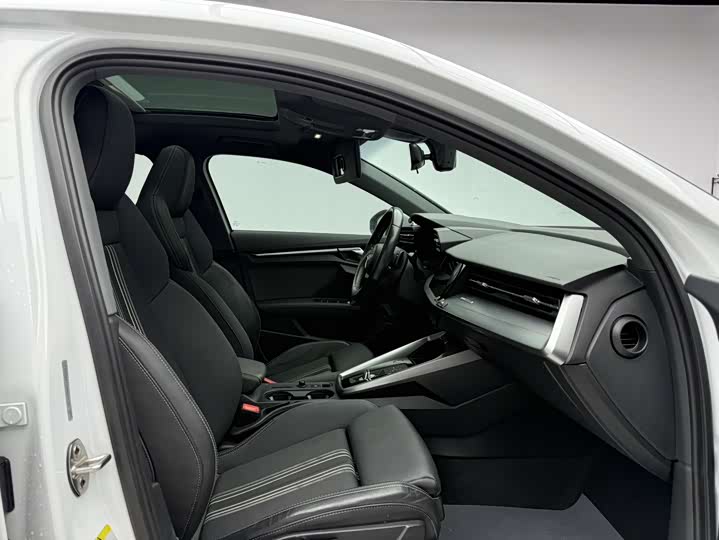 Фото 11 - Audi A3