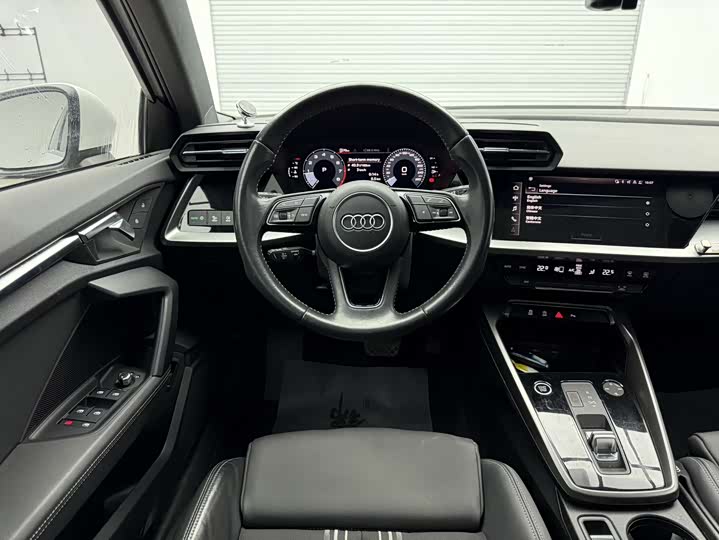 Фото 13 - Audi A3