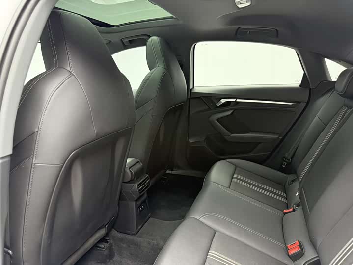 Фото 8 - Audi A3