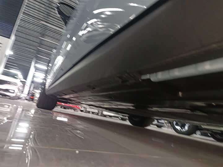 Фото 21 - BYD Qin L