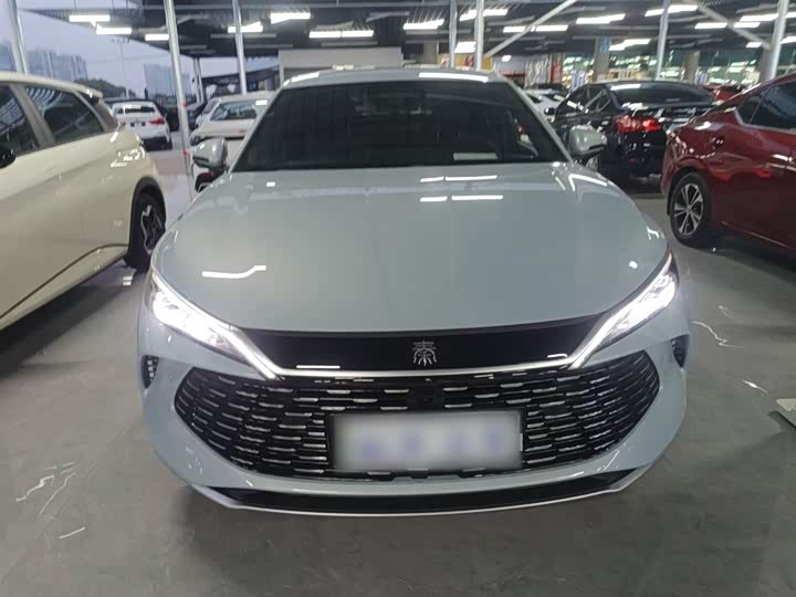 Фото 3 - BYD Qin L