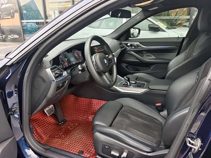 Фото 15 - BMW 4 Series