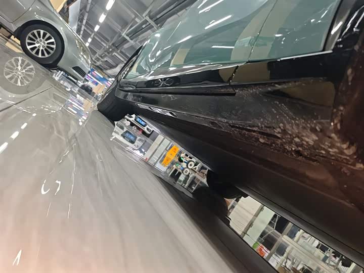 Фото 21 - Xiaomi YU7