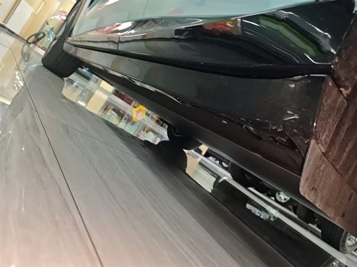 Фото 22 - Xiaomi YU7