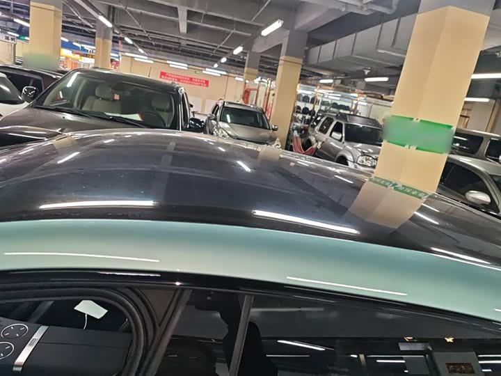 Фото 27 - Xiaomi YU7