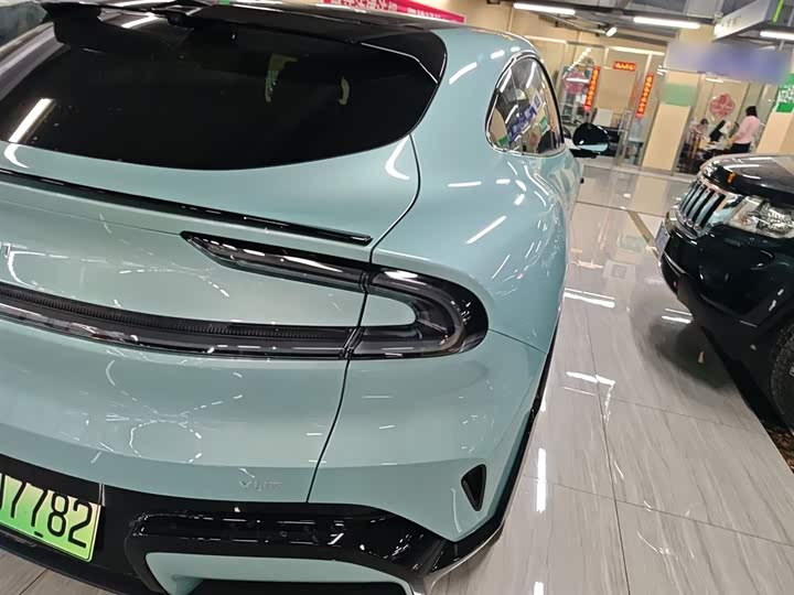 Фото 8 - Xiaomi YU7