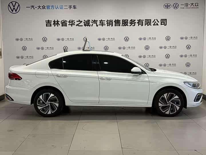 Фото 3 - Volkswagen Bora