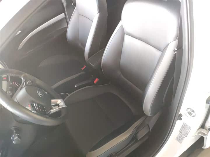 Фото 15 - Kia KX1