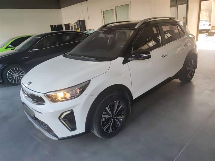 Фото 2 - Kia KX1