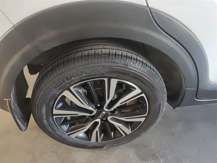 Фото 26 - Kia KX1